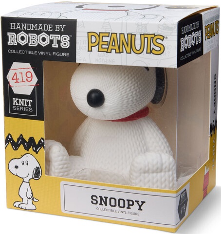 Handmade by Robots 419: Peanuts / Snoopy