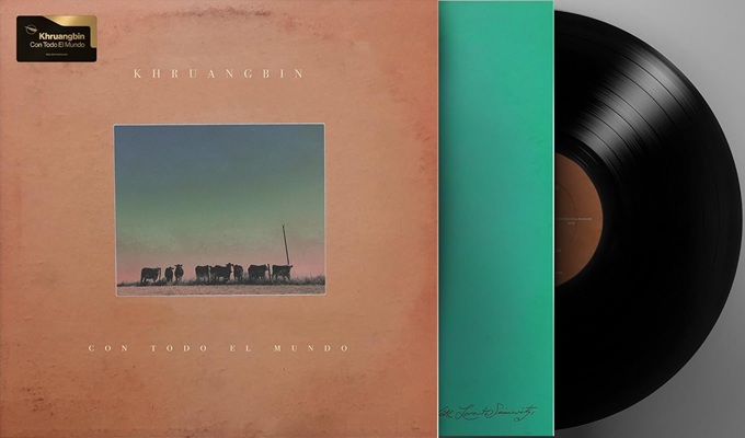 KHRUANGBIN - CON TODO EL MUNDO