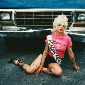 MON LAFERTE - FEMME FATALE