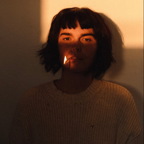 CAMILA MORENO - LA PRIMERA LUZ