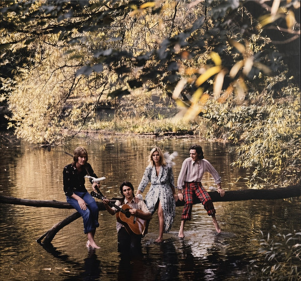 WINGS - WILD LIFE