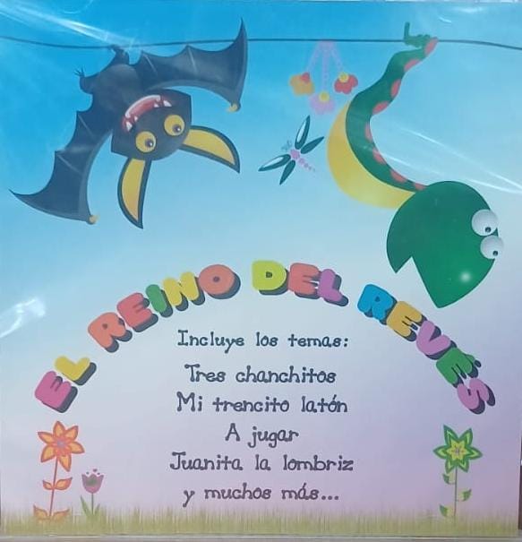 EL REINO DEL REVES TRES CHANCHITOS