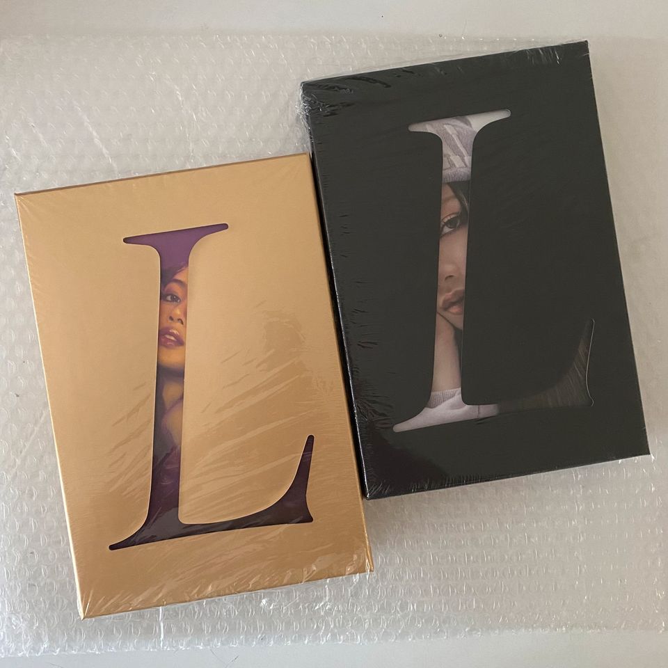 LISA - LALISA VERSION - NEGRA O DORADA