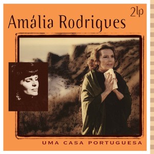 AMALIA RODRIGUEZ - UMA CASA PORTUGUESA