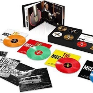 THE ART OF MCCARTNEY - DELUXE LIMITED EDITION