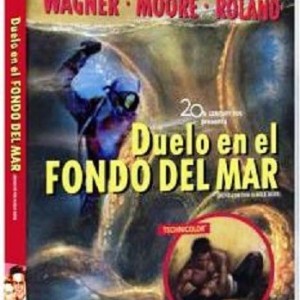 DUELO EN EL FONDO DEL MAR