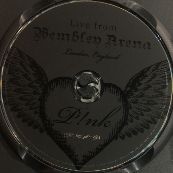 PINK - LIVE FROM WEMBLEY ARENA - LONDON ENGLAND - Imagen 2