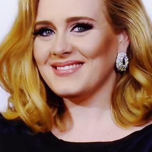 ADELE - SOMEONE LIKE ME