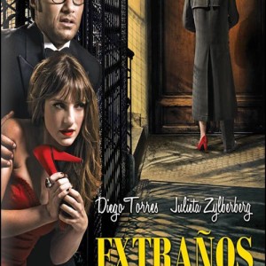 EXTRAÑOS EN LA NOCHE