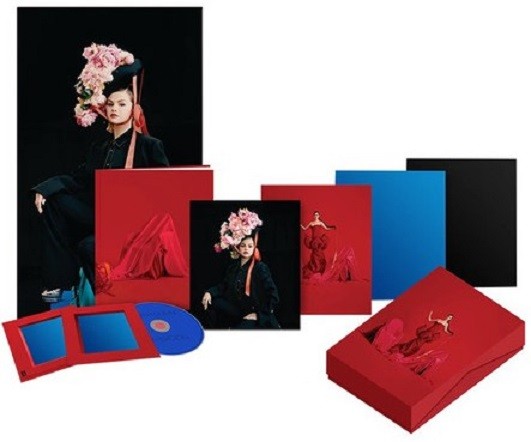 SELENA GOMEZ - REVELACION