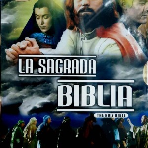 LA SAGRADA BIBLIA