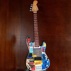 Sex Pistols / MIiniature Guitars / Axe Heaven