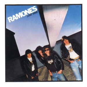 RAMONES - LEAVE HOME