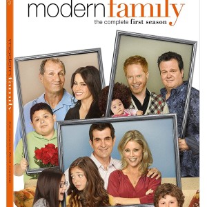 MODERN FAMILY - 1 SEASON