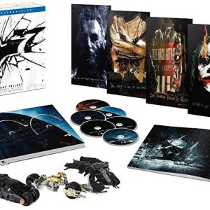 THE DARK KNIGHT TRILOGY - ULTIMATE COLLECTORS EDITION