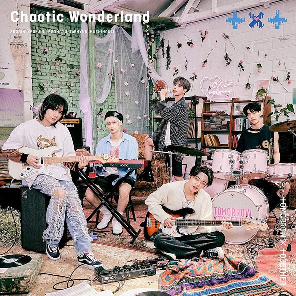 TOMORROW X TOGETHER - CHAOTIC WONDERLAND